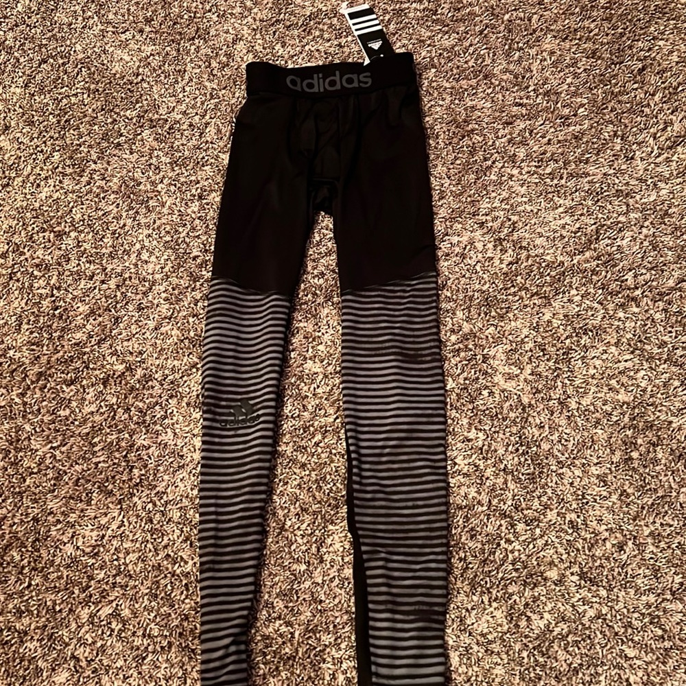 ADDIDAS leggings!